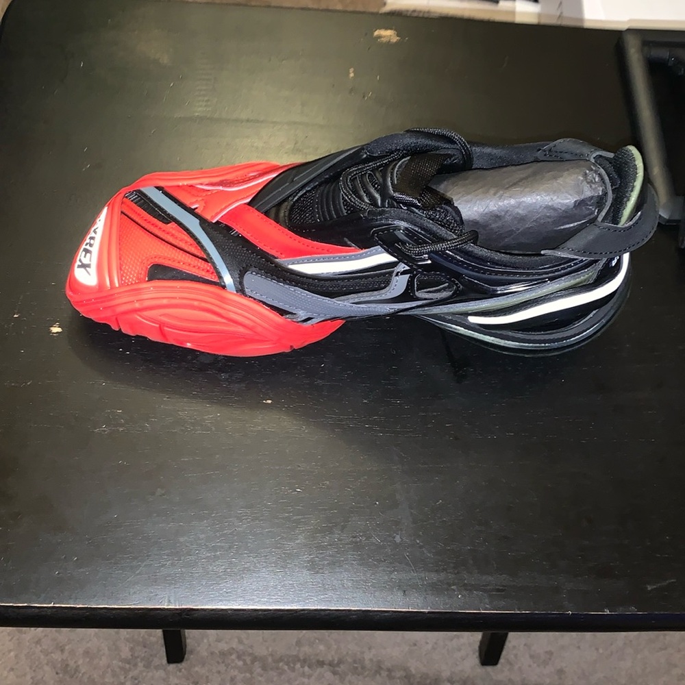 New sneakers - Picture 1 of 4